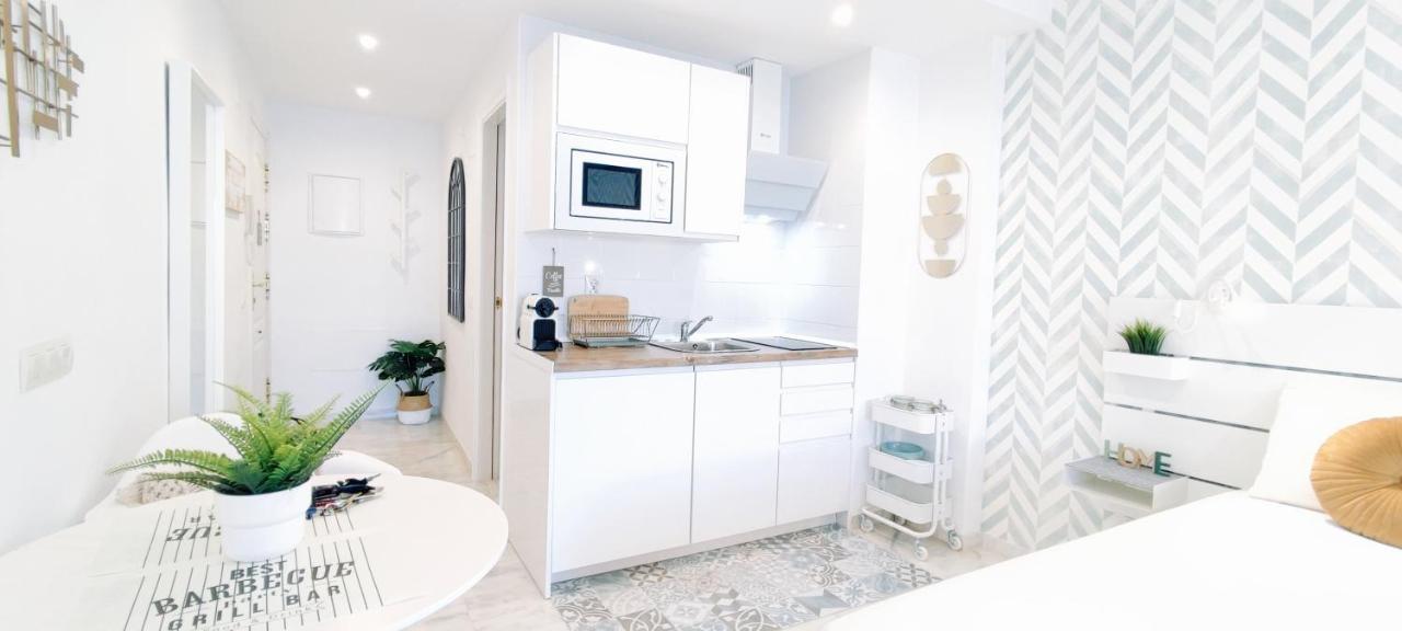 Appartamento Torremolinos - New Central Studio Plata With Balcony Esterno foto